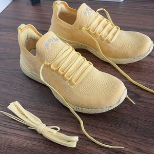 APL - Techloom Breeze Sneakers